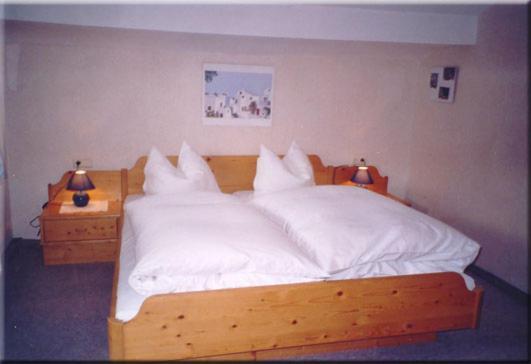 Laerchenhof Hotel Лойташ Екстериор снимка