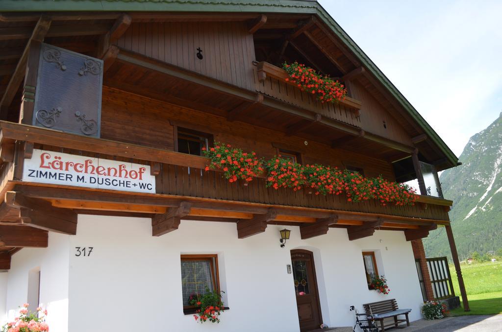 Laerchenhof Hotel Лойташ Екстериор снимка